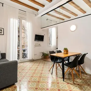 https://flateli-borrell.catalonia-hotels.com
